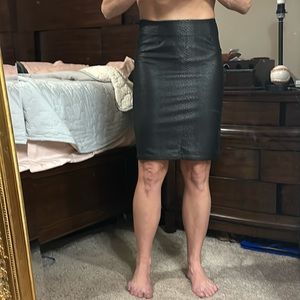 Small Vegan leather snakeskin print skirt